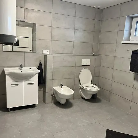 - Druhe Patro * Kozakov