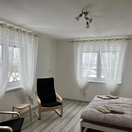 - Druhe Patro * Kozakov